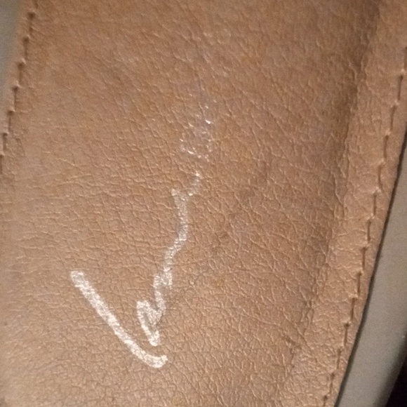 Lane Bryant flat sandal size 11 w worn only once to tight for me - Picture 4 of 5